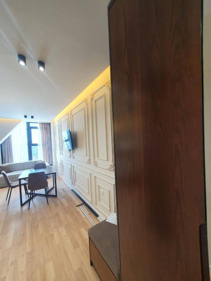 #New Luxury Apartment Tirana Buitenkant foto