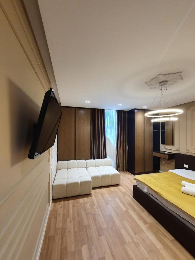 #New Luxury Apartment Tirana Buitenkant foto