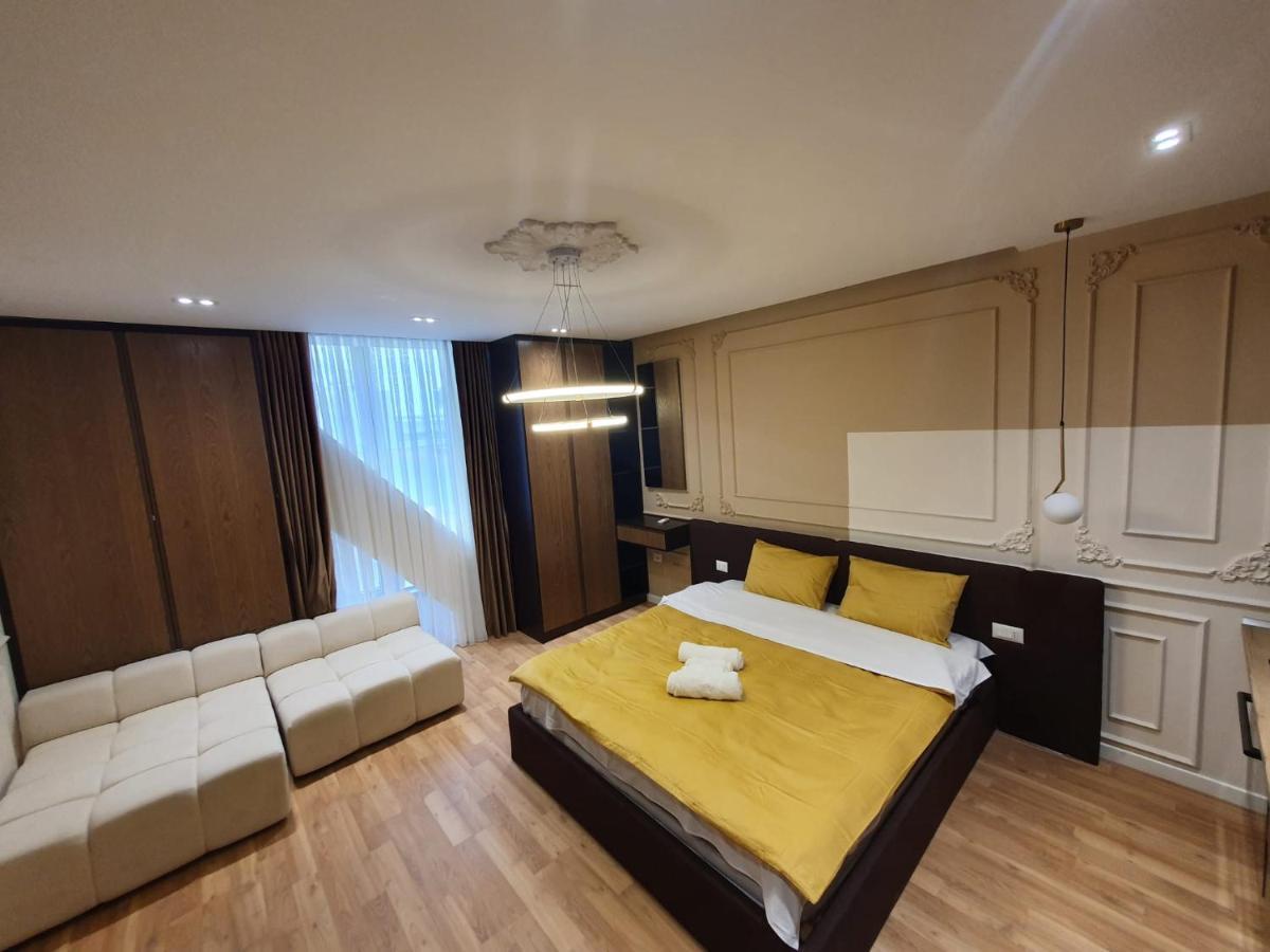 #New Luxury Apartment Tirana Buitenkant foto